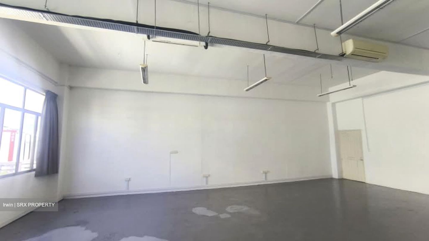 Sin Cheong Building (D20), Factory #575925571